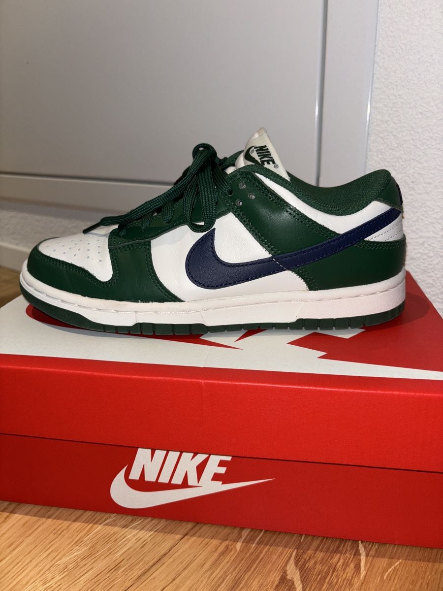 Scarpe da uomo: Nike dunk Low 38 – Usato da Zürich venduto da Lee_z8vs