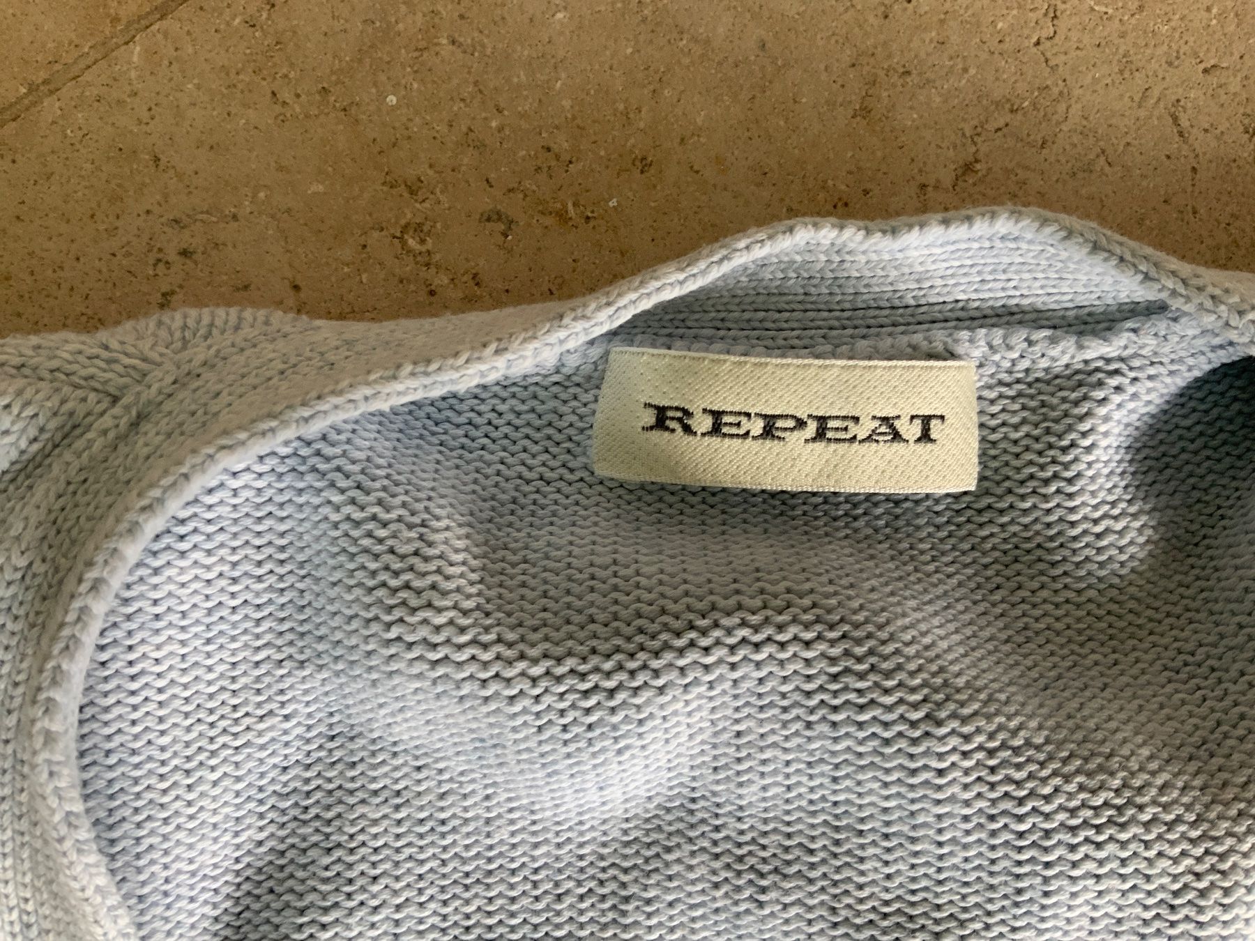 Repeat Jacken: Repeat Strickjacke 38 – Gebraucht aus Buchs SG von Sunie 1