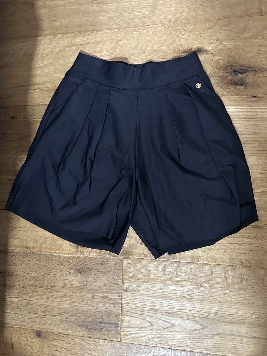 Ina Kess Pantaloni: Ina Kess Calipsa Shorts Black XS – Nuovo (secondo la descrizione) da Reichenburg venduto da Noelle6002 5