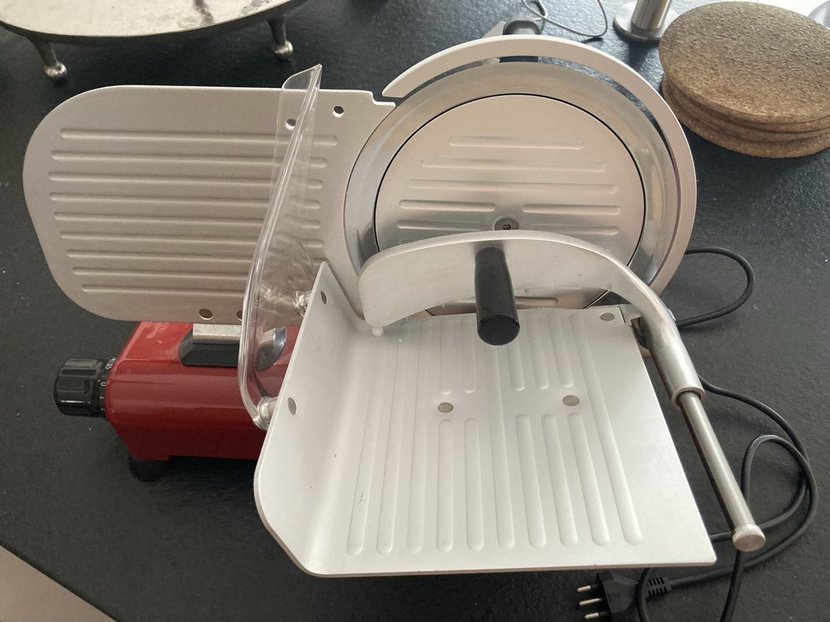 Ohmex Elettrodomestici da cucina: Ohmex Lusso 22GL rot Schneidemaschine – Nuovo (secondo la descrizione) da Ziefen venduto da Dancer99