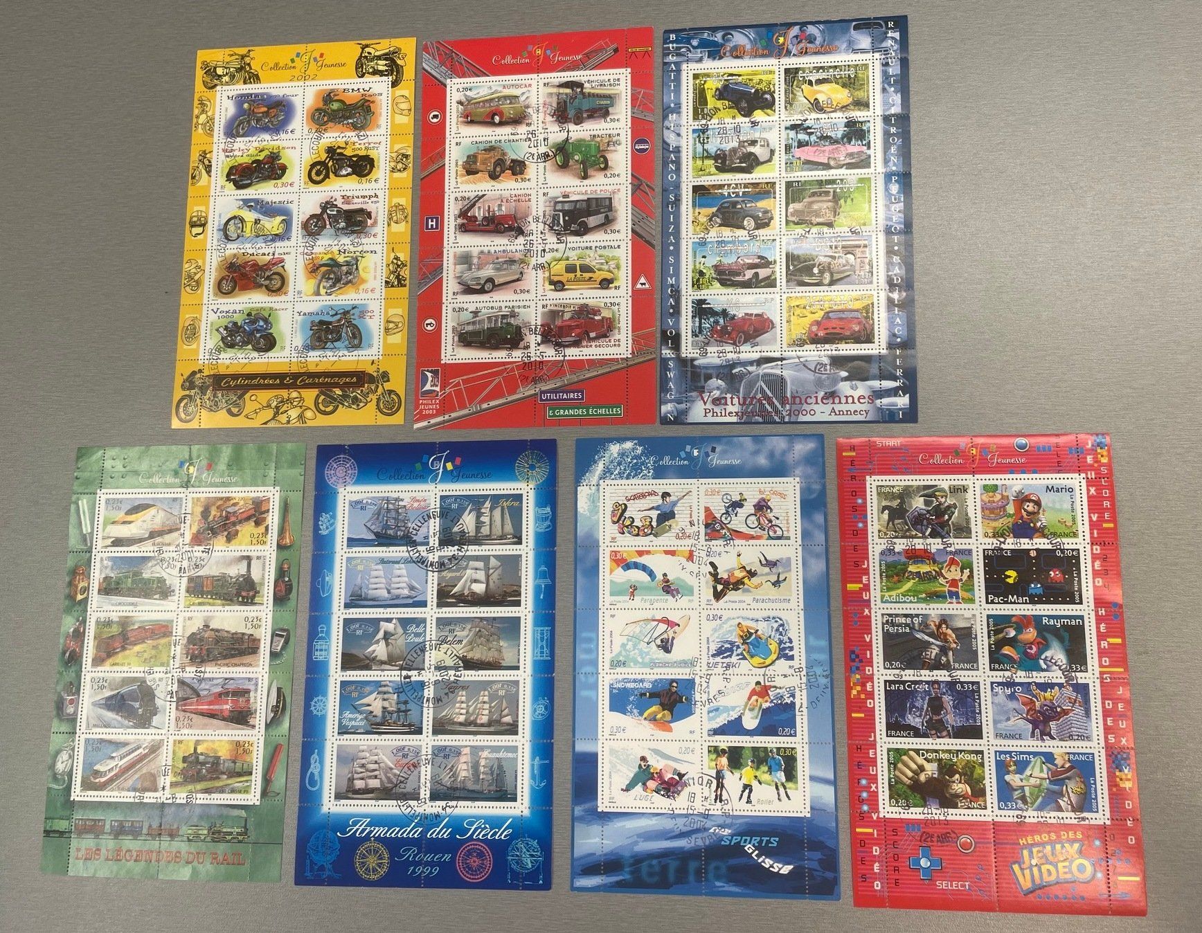 Tutti i francobolli: Frankreich 7 Bogen Collection Jeunesse gestempelt – Usato da Sirnach venduto da Melisangi