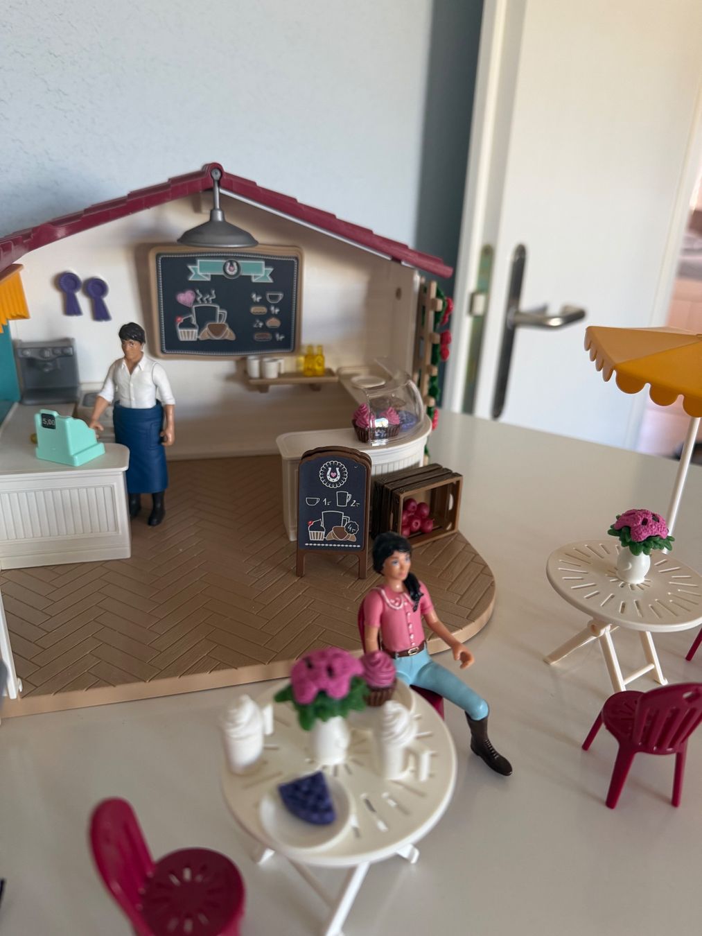 Schleich Jouets: Schleich Cafe – D'occasion à Lohn SH par mathea 3