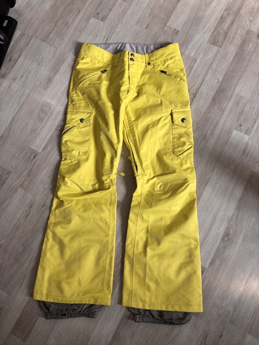 Burton Pantaloni: Burton, Skihose, Snowboardhose, Gr. M – Usato da Erlinsbach SO venduto da flick20