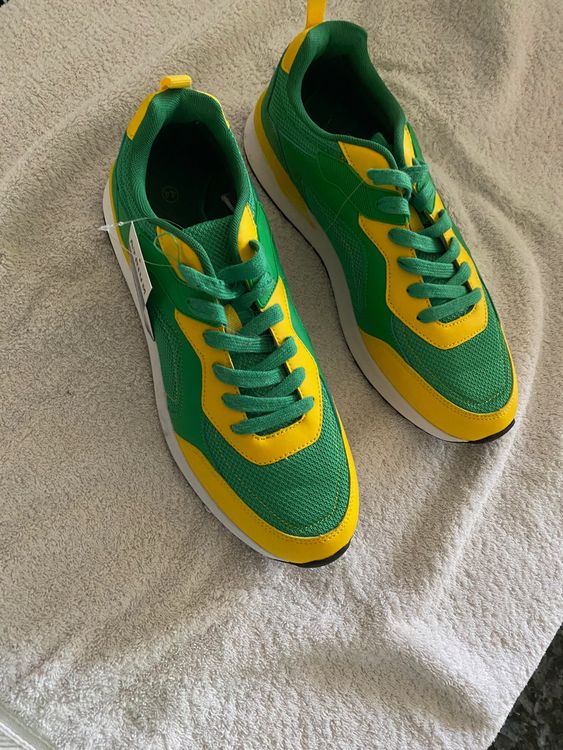Chaussures hommes: Herren - Sneaker Grösse 44 **NEU – Neuf (Voir description) à Allenwinden par Obalu