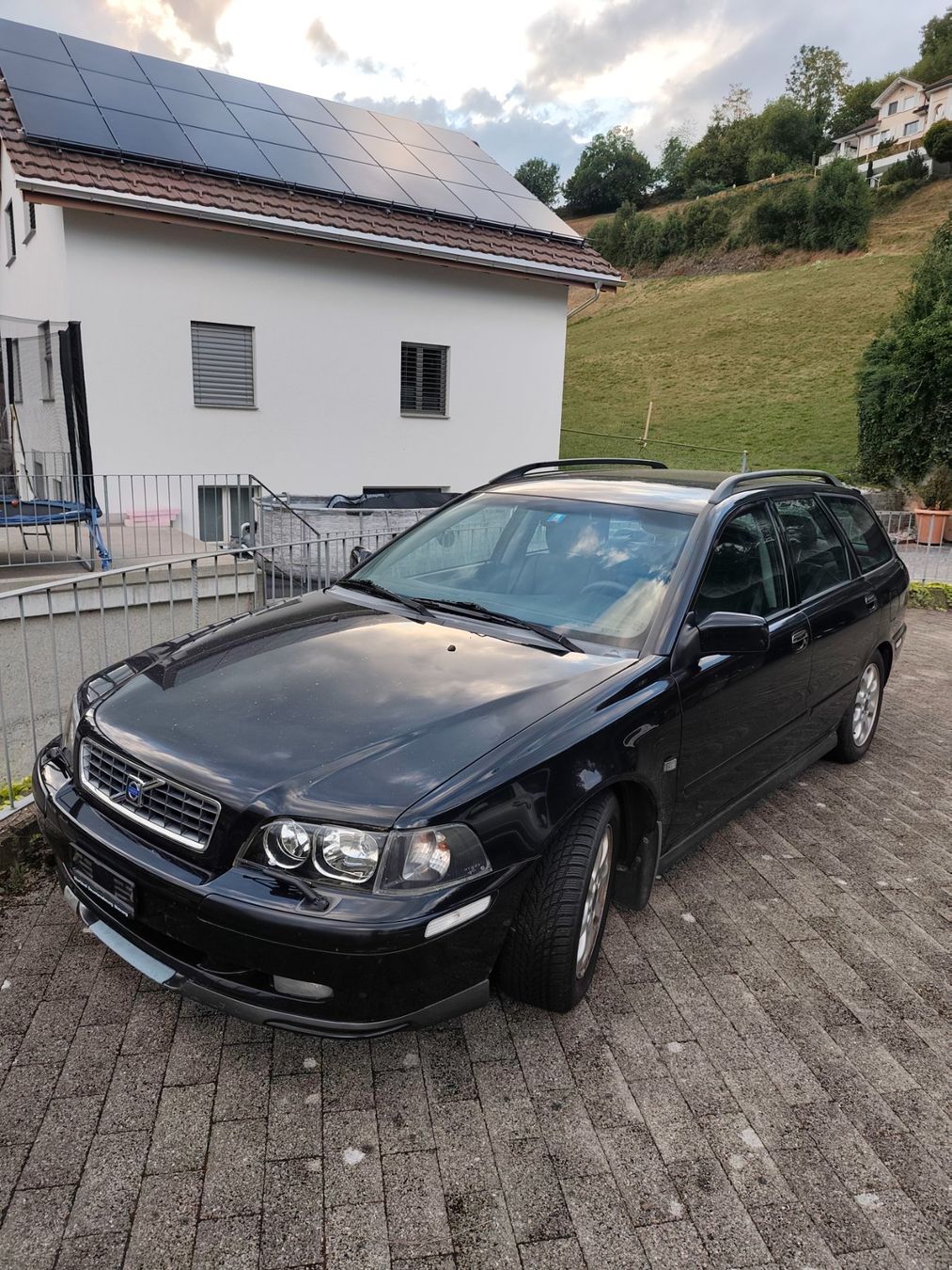 Volvo Autos: Volvo V40   2.0 T – Gebraucht aus Mosnang von gro_695f