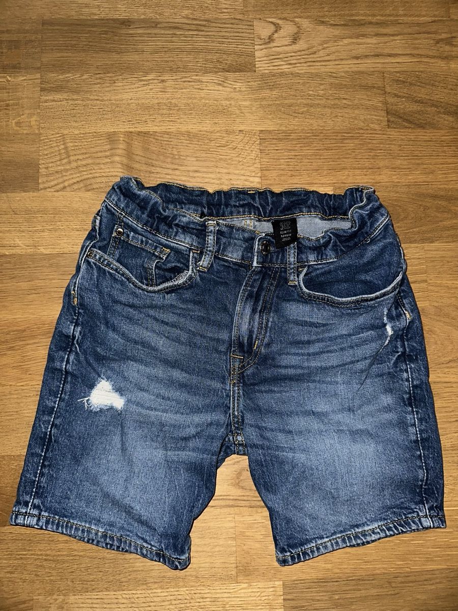 H&M Pantaloni: Jeans und Shorts Gr.140 – Usato da Thun venduto da doc_9r78 3