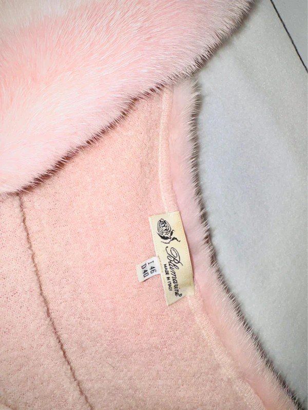Maglioni & Felpe: Blumarine Pullover mit Pelzbesatz, Gr. 40, rose – Usato da Obergösgen venduto da crystalfox 1