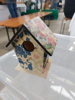 Hübsches Vogelhüsli, Dekoration für den Balkon