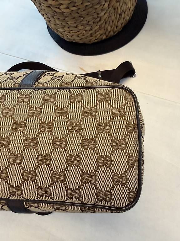 Borse da donna: Gucci Tasche  – Usato da Niederuzwil venduto da jel_5qdh 3