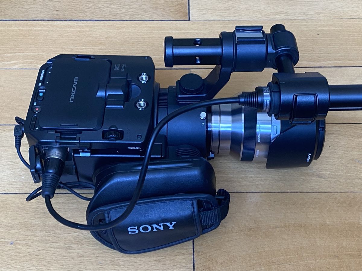 Sony Kamera: SONY NEX-FS100 Camcorder mit Zubehör – Gebraucht aus Zürich von backnasli98 1