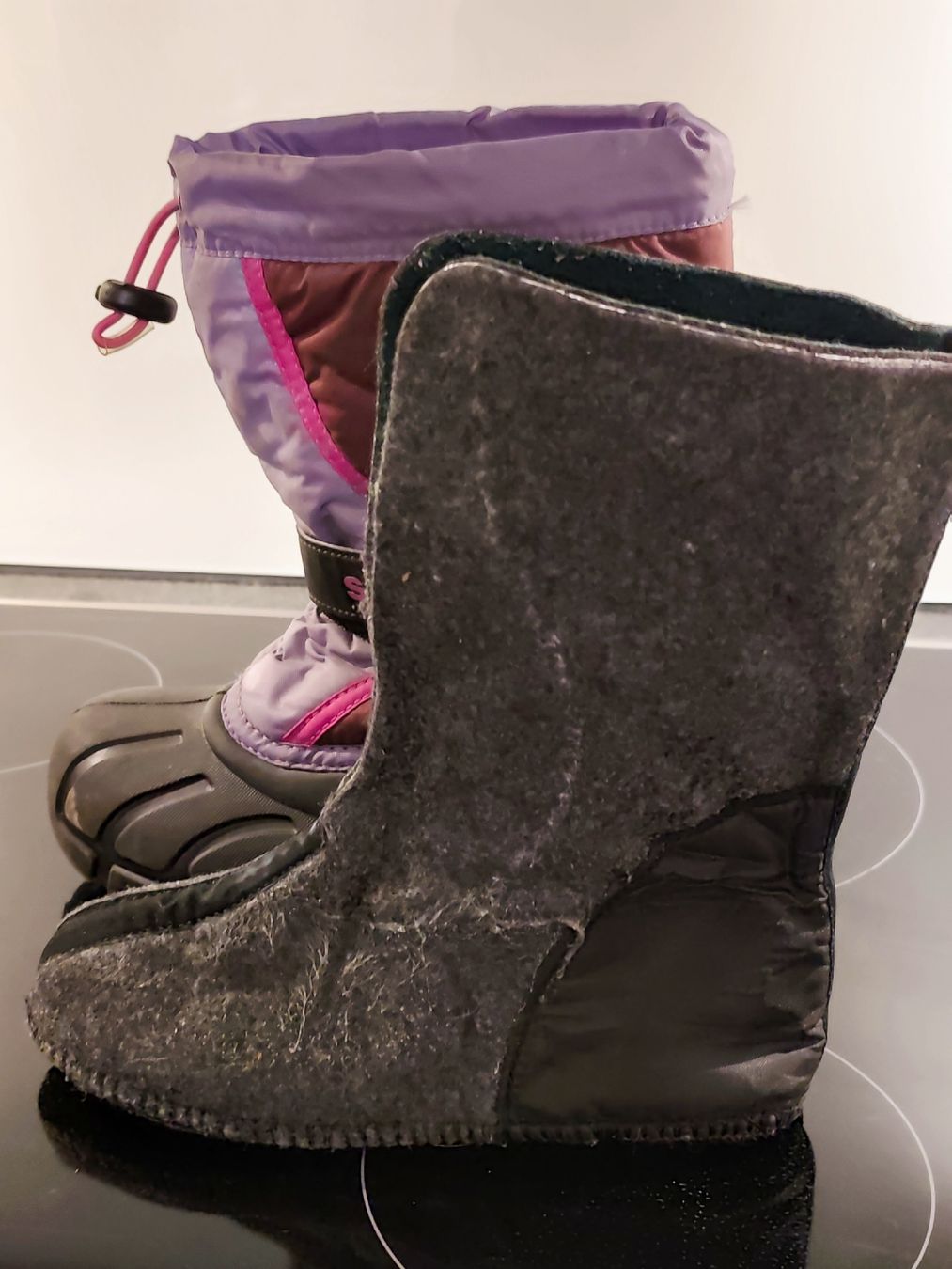 Sorel Scarpe per ragazze: Winterstiefel Sorel 33 – Usato da Schlieren venduto da Fam.Baumi 1