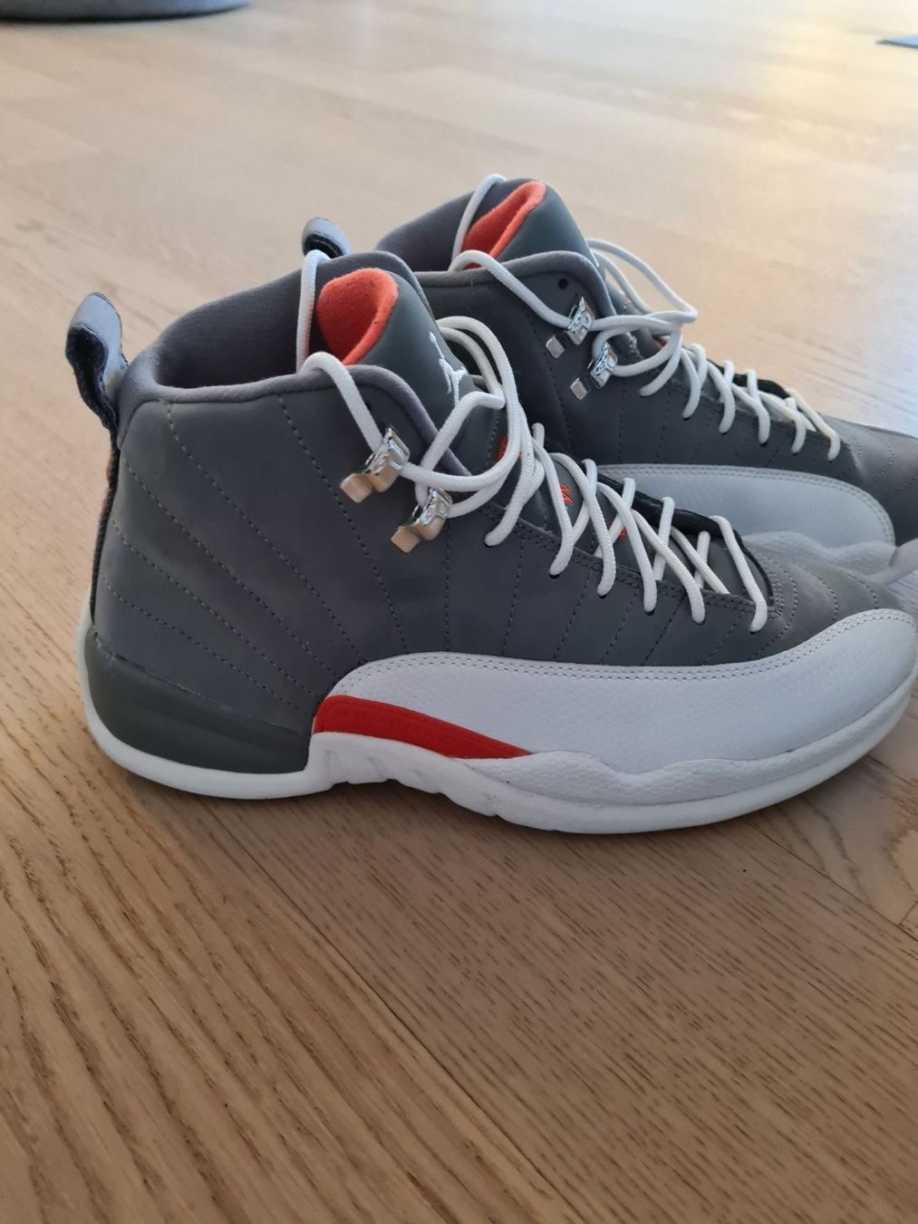 Scarpe da uomo: Air Jordan 12 Retro – Usato da Rotkreuz venduto da Bibi2405 2