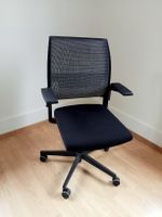 Bürostuhl König+Neurath schwarz, Netzrücken, verstellbar