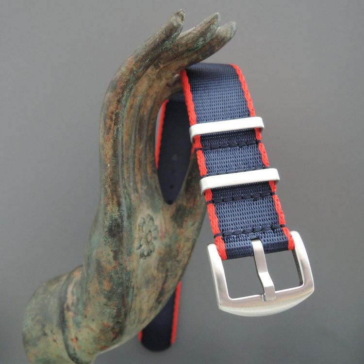 Bracciali & Braccialetti: NATO-Strap 22 mm – Nuovo e nell'imballaggio originale da Zürich venduto da Nato-Strap