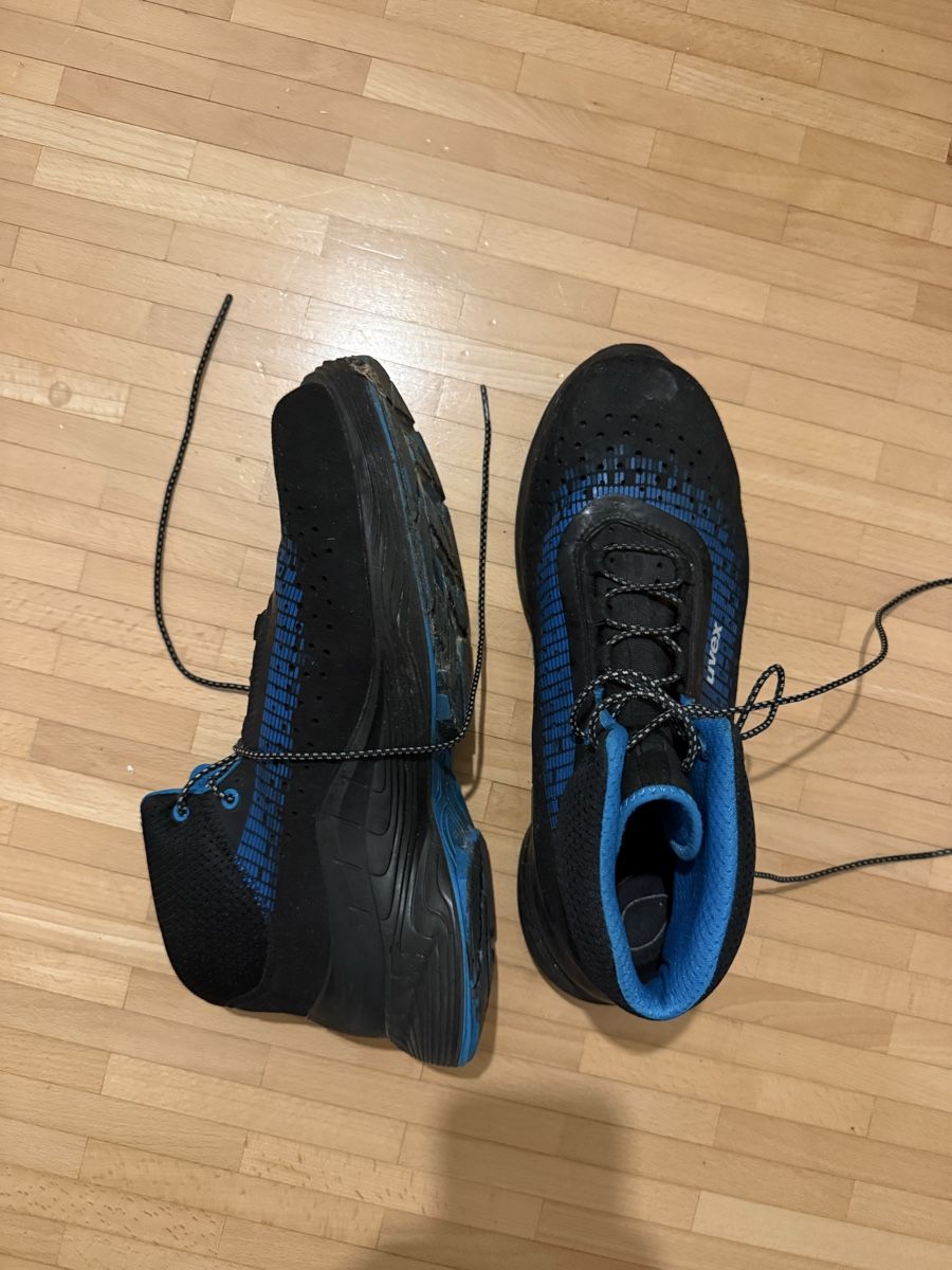 Uvex Scarpe da uomo: Uvex Stahlkappenschuhe – Usato da Vaduz venduto da mar_y6tg