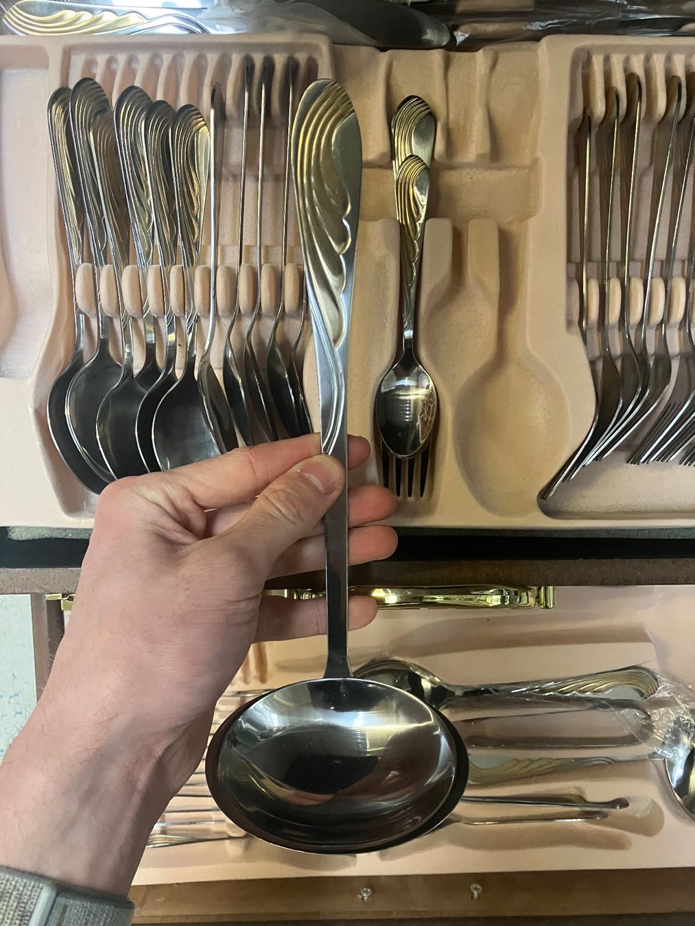 Bestecksets: Ménagère couverts – Gebraucht aus Biel/Bienne von sim_nfl8 2