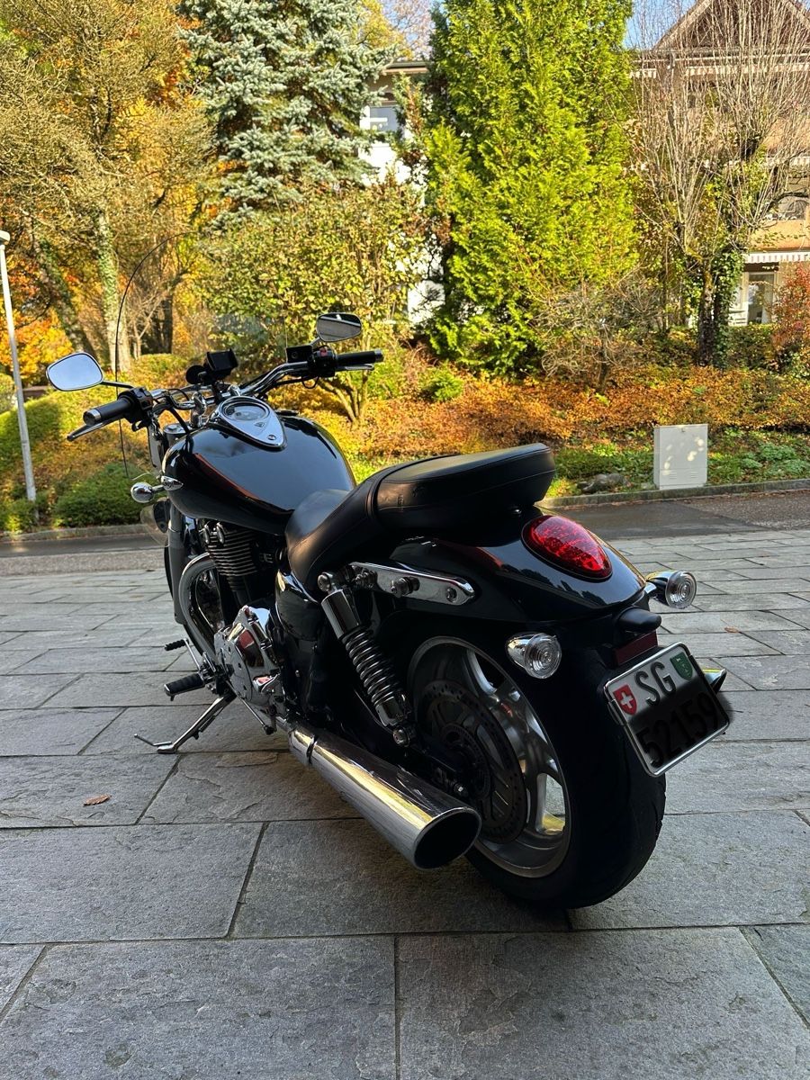 Chopper: TRIUMPH Thunderbird 1600 ABS (Wenig KM) – Usato da Rapperswil SG venduto da Yungfraaa 1
