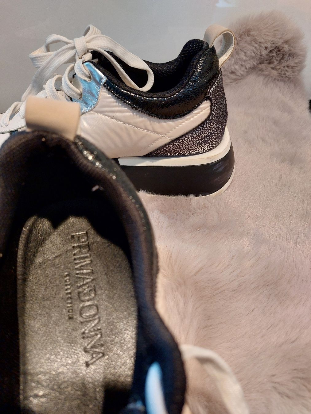 Damenschuhe: Mega Hingucker Sneaker Gr.38 – Gebraucht aus Balsthal von Trendline55 4