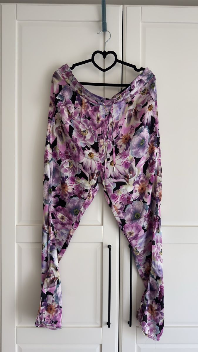 Cambio Pantaloni: Cambio Silk Panta Size 42  – Usato da Genève venduto da gvokiii 2