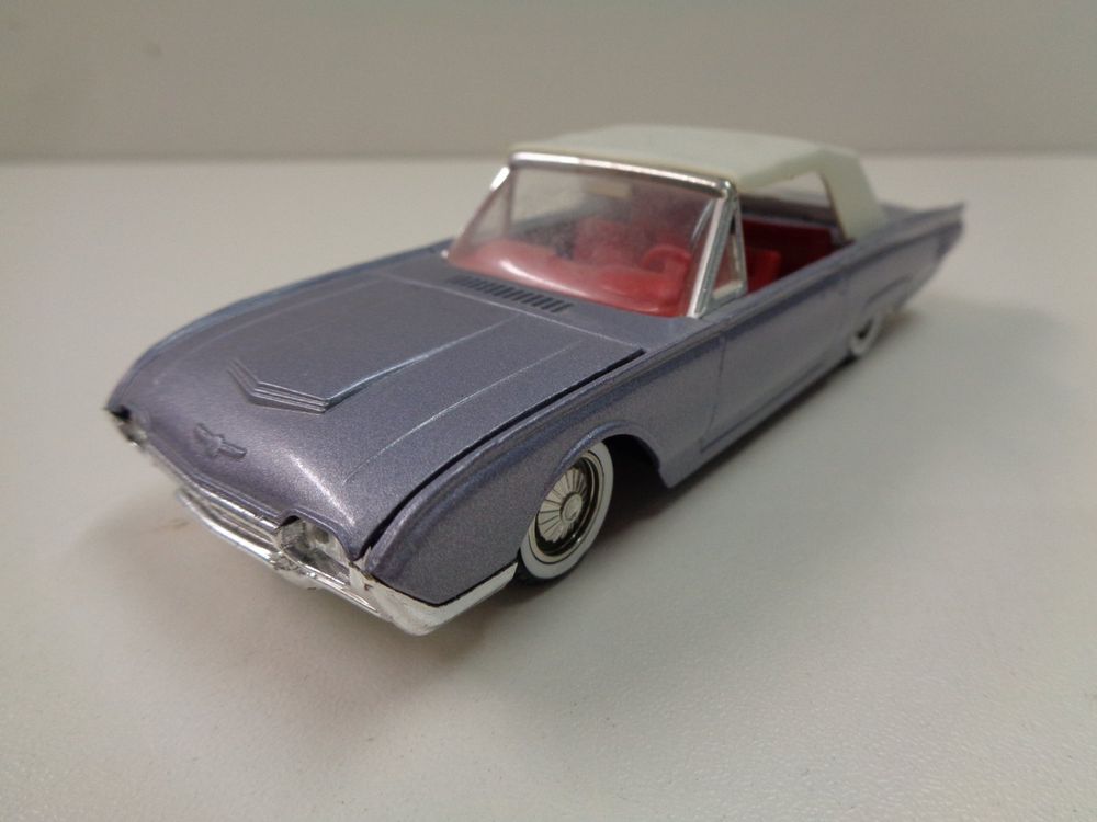 Miniature Solido Ford Thunderbird Cabriolet 1961 – Bleu, échelle 1/43, Made In France