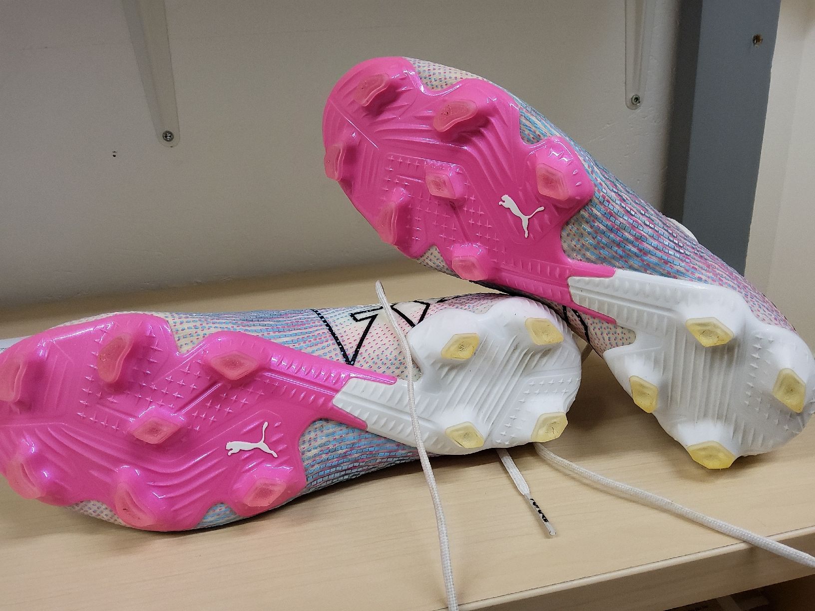 Scarpe da uomo: Fussballschuhe futuro 7 Puma – Nuovo (secondo la descrizione) da Herisau venduto da Nluanalucas 1