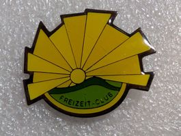 Ansteckpin 296: Freizeit Club