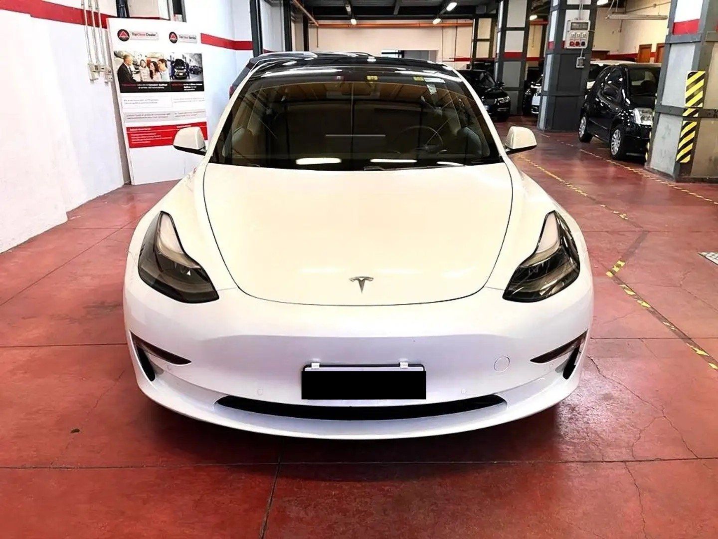 Tesla Automobili: Tesla Model 3 Performance, Neue Batterie, Anschlussgarantie – Usato da St. Gallen venduto da caemca 2