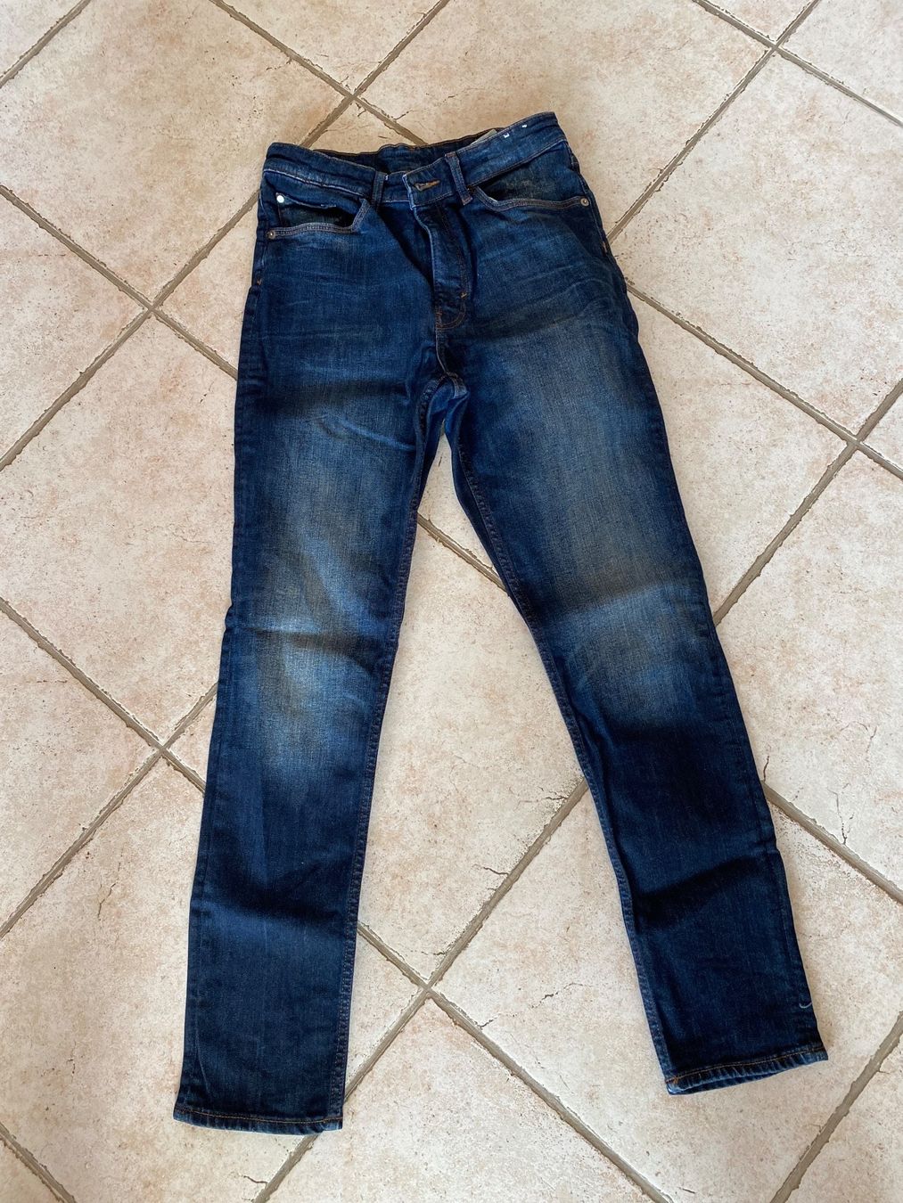 H&M Pantaloni: Jeans 170 H&M – Usato da Blonay venduto da Ollorvi
