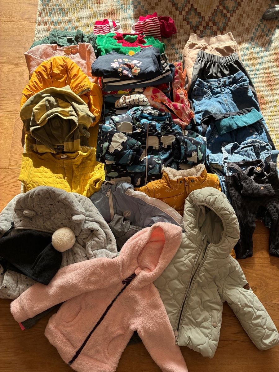 Kleiderpakete & -sets: Herbst- und Winterkleider Mädchen, Grösse 80 – Gebraucht aus Othmarsingen von forsale01