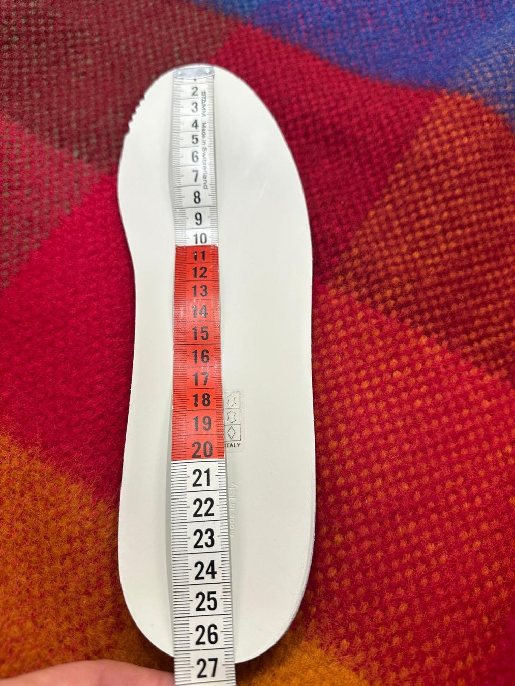 Gucci Scarpe da donna: Gucci Ace Sneaker Kristall Gr. 38,5 – Nuovo (secondo la descrizione) da Binningen venduto da Yuliya15 9