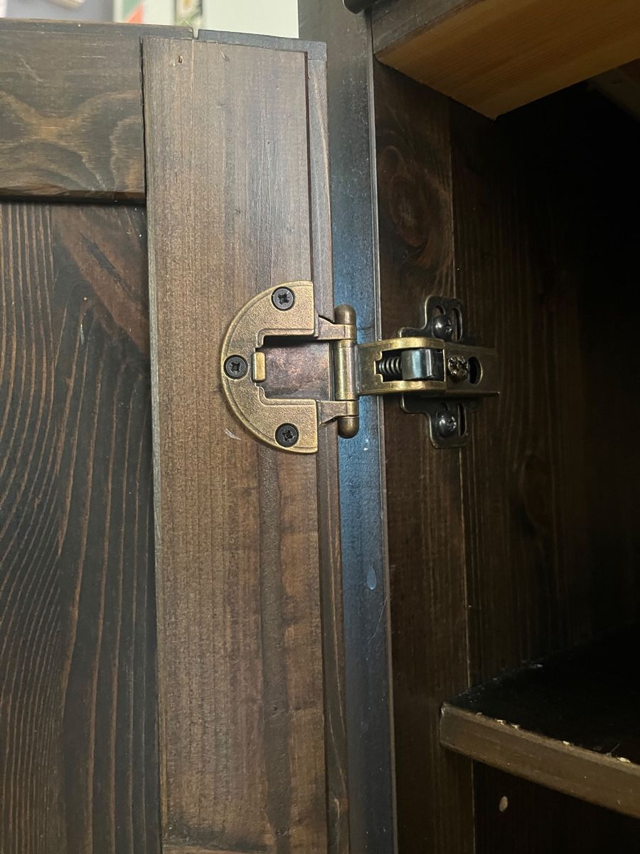 Commodes: Grosse Holzkommode – D'occasion à liebefeld par tor_nn2l 4