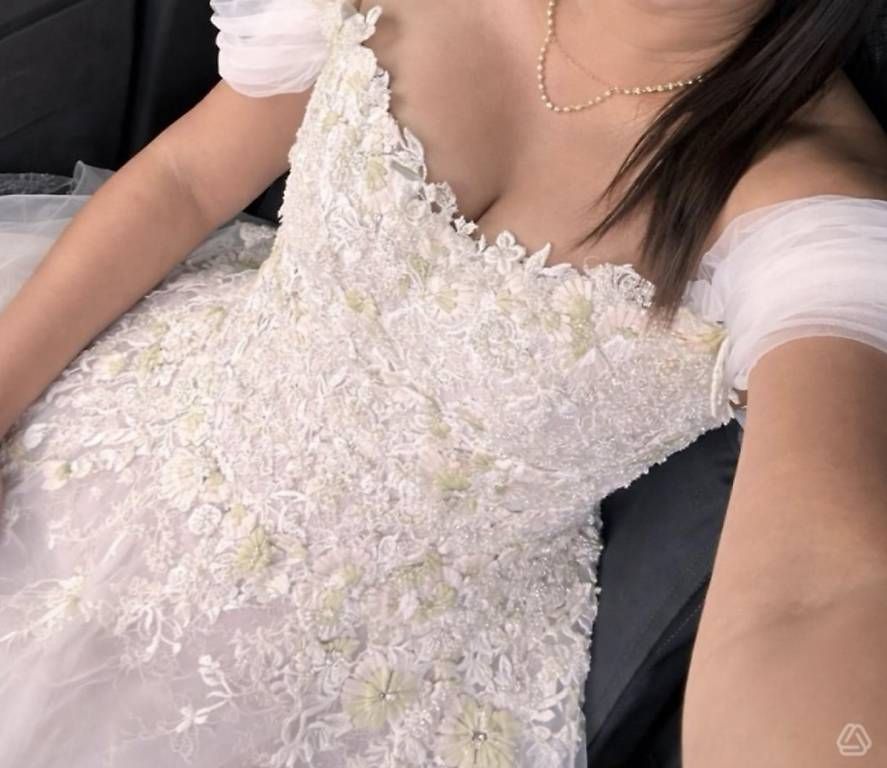 Robes: Hochzeitskleid Handgemacht  – D'occasion à Ennetbaden par ism_hcp6