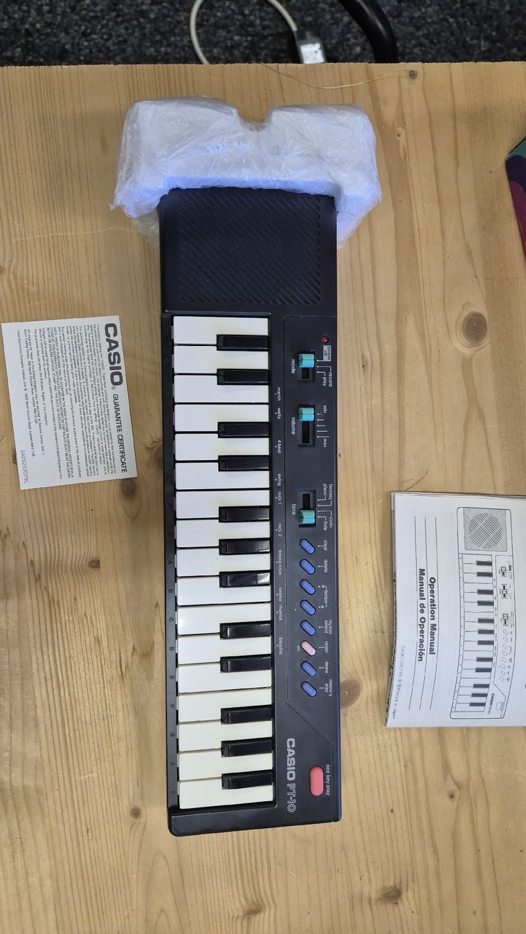 Casio Musikinstrumente: Keyboard Casio PT-10 mit Originalverpackung – Gebraucht aus Bern von rueetschit 5