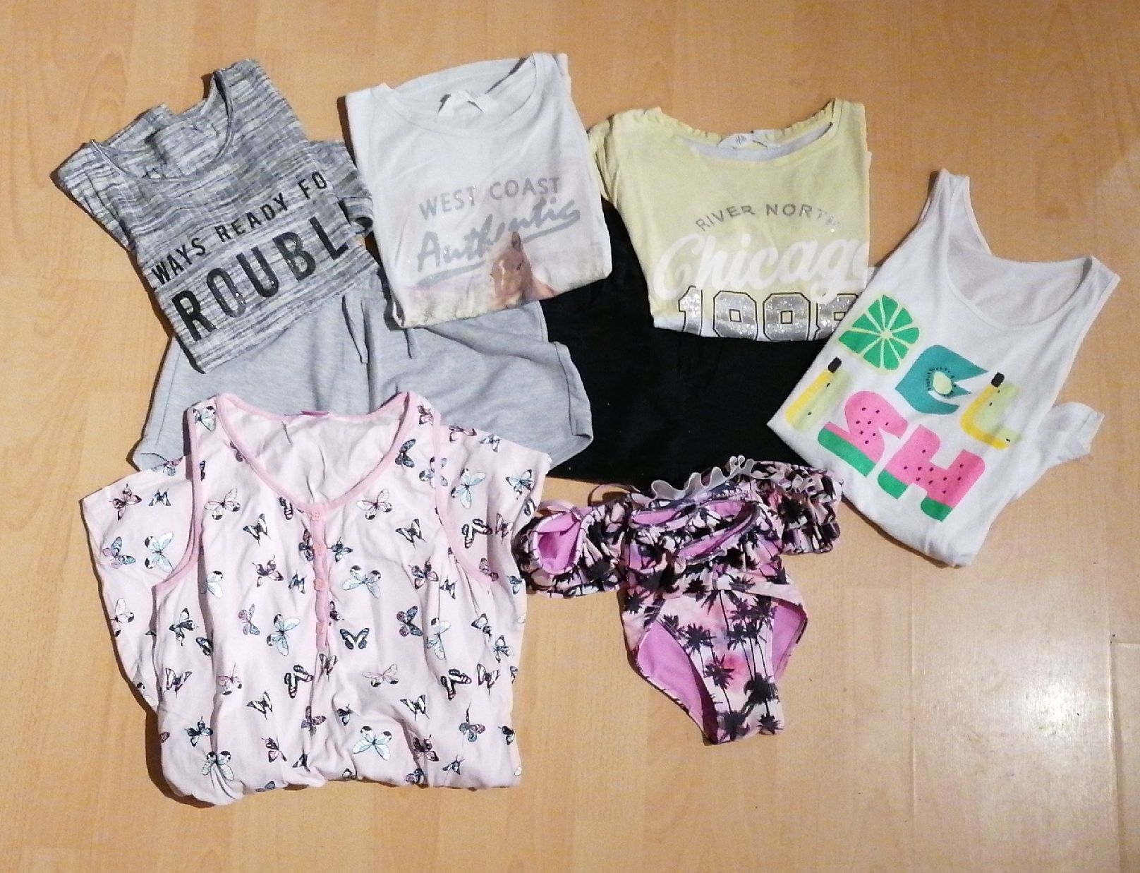 H&M Kleiderpakete & -sets: Mädchen Kleiderpaket, Sommergarderobe, Grösse 158 – Gebraucht aus Oberriet SG von elternbabykind