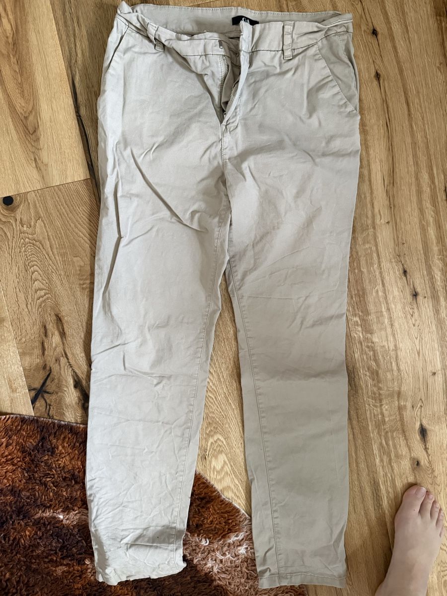 Pantalons: Chino Hose Grösse 38 – D'occasion à Hüttwilen par sar_8gj7