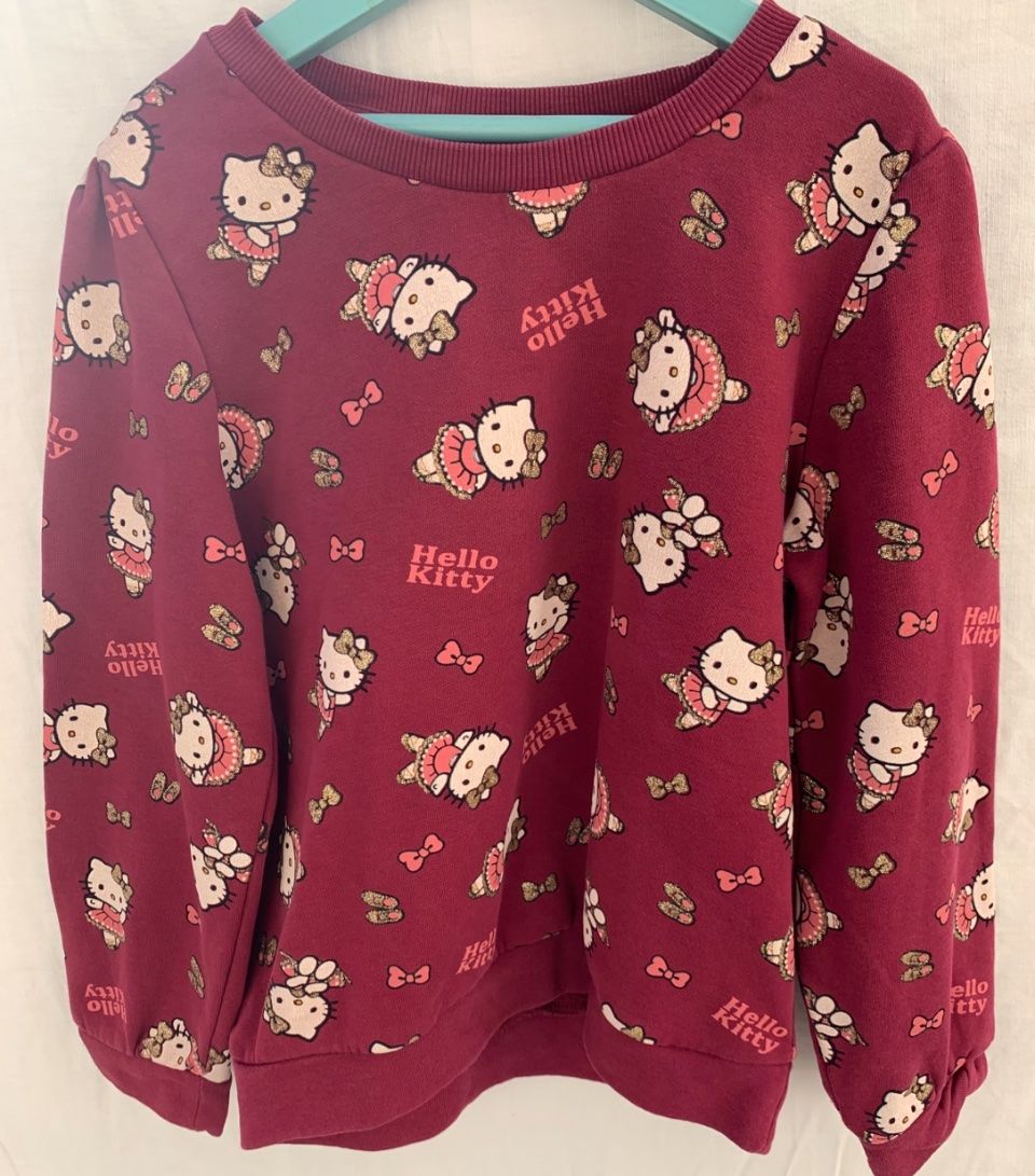 C&A Pulls et sweat-shirts: Superbe pull sweat coton HELLO KITTY paillettes dorées t.134 – Neuf (Voir description) à Martigny par only__you 4