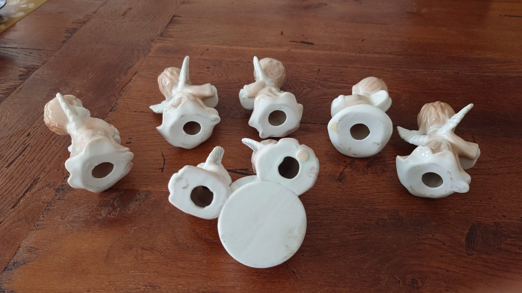 Tutte le decorazioni: Liebliche EngelSchar in HellBrauner Gewandung – Usato da Neuhausen venduto da MonoCeros 3