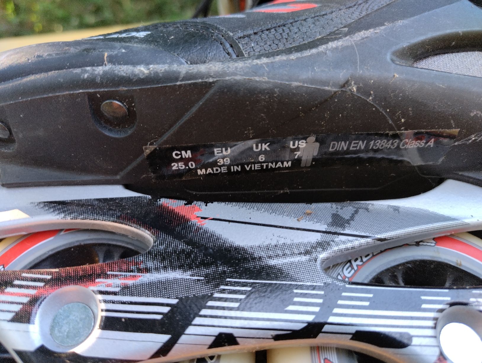Inline-Skating & Rollschuhe: Rollerblade Macroblade 90 Inline Skates Grösse 39 – Gebraucht aus Bassersdorf von Narvik2000 2