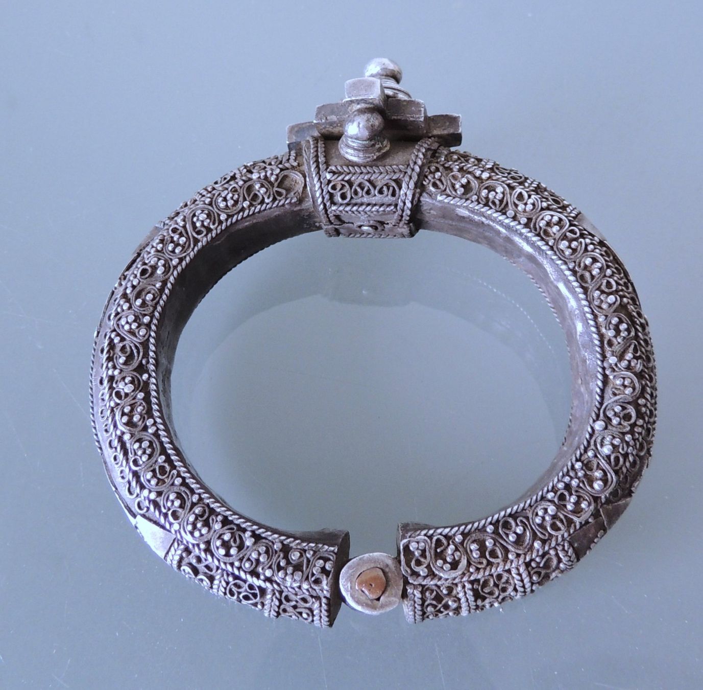 Bracciali & Braccialetti: Traditioneller Silber 800 Armreif Nepal – Usato da Waldenburg venduto da schaller707 2