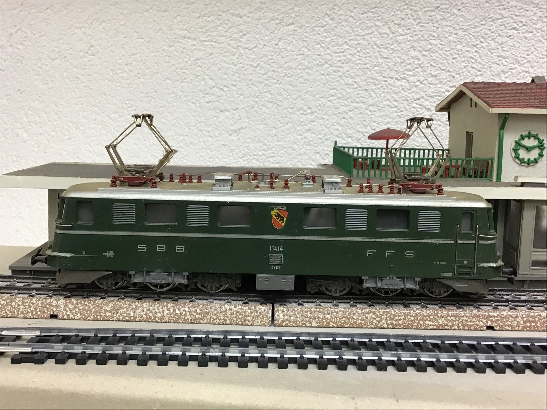 Märklin Modellini di ferrovie: AE6/6 MÄRKLIN TOP – Usato da Männedorf venduto da Modelle-aller-Art 2