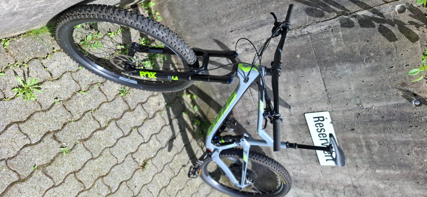 Scott Velos: SCOTT Genius 720 Carbon – Gebraucht aus Seewen SZ von urmiberg27 7