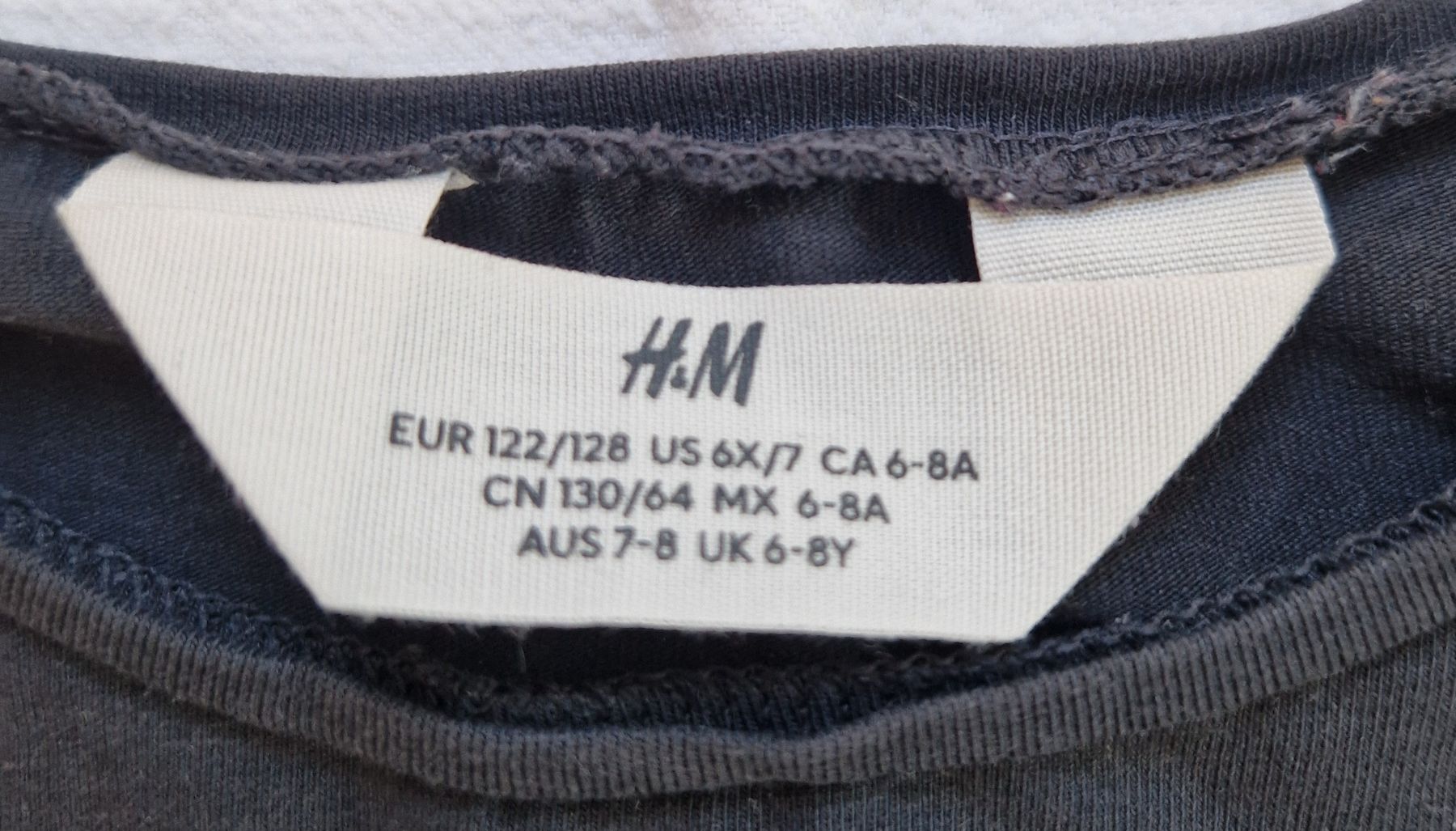 H&M Camicette, T-shirt & Top: H&M Poloshirt, Gr. 122 – Usato da Muri b. Bern venduto da rol_xtf8 2
