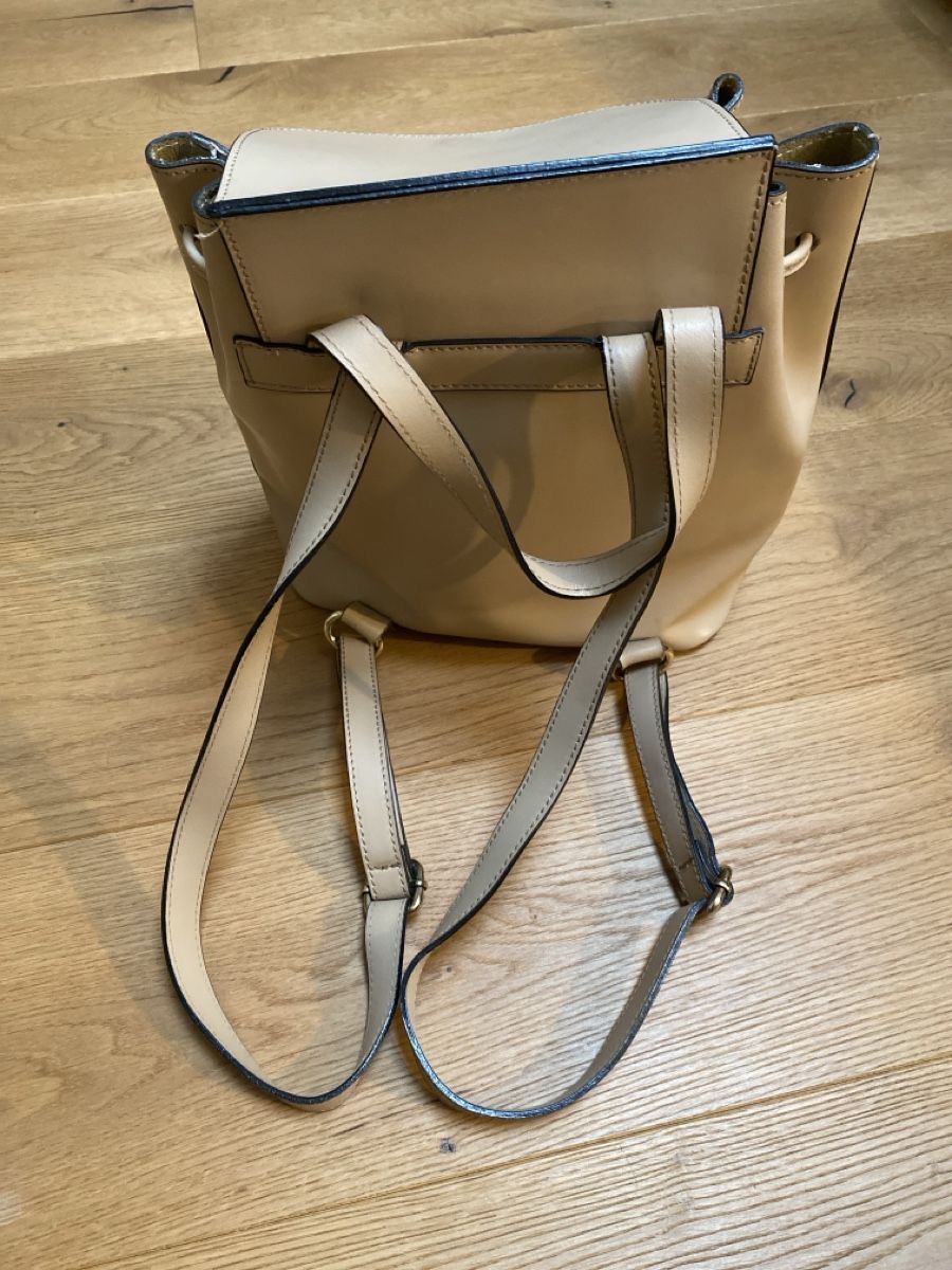 Zaini: Lederrucksack beige gebrauchter Zustand – Usato da Wetzikon ZH venduto da purple_44 2