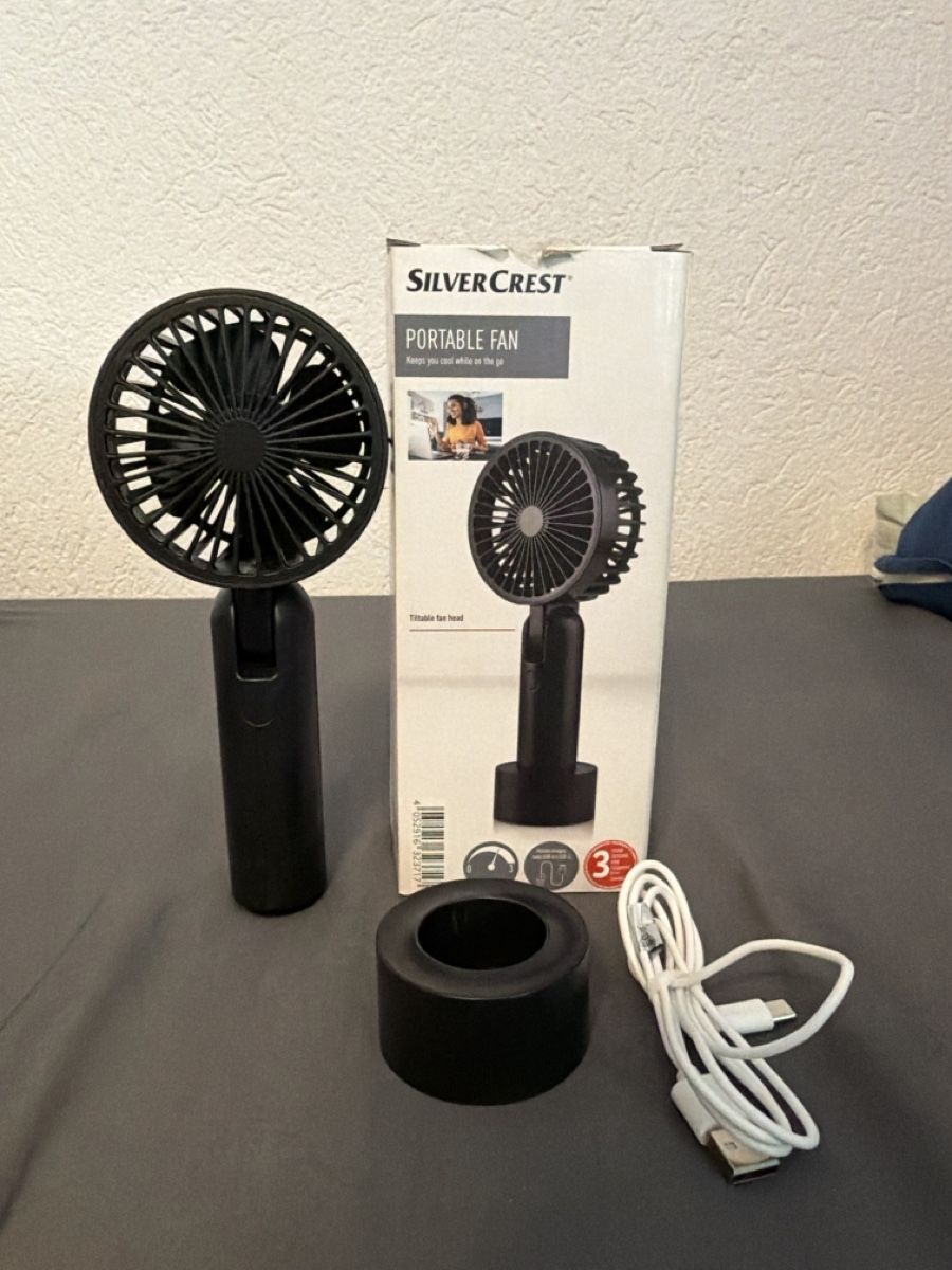 Ventilatoren: Tragbarer Ventilator Schwarz mit Ladekabel Neu – Neu und originalverpackt aus Würenlingen von gut_8kml