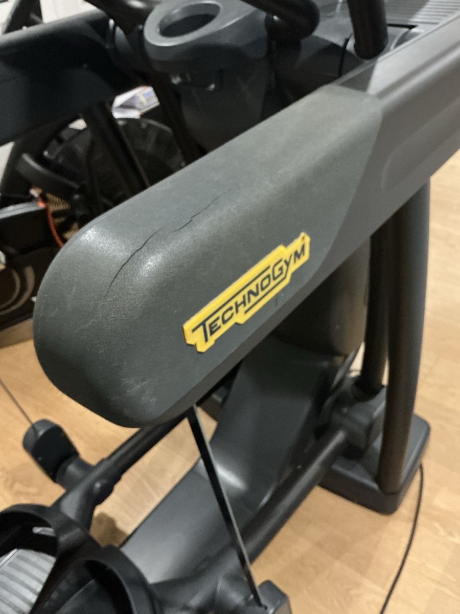 Technogym Vélos d'appartement: Technogym Crosstrainer - Unity-Exite 1000 – D'occasion à Aesch ZH par Shoper1 7