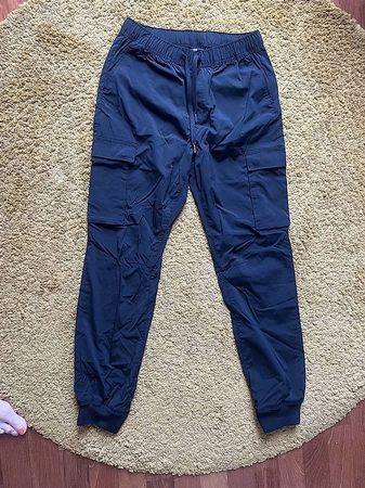 Hose Pantaloni in materiale tech H&M Nuovi tg S Uomo