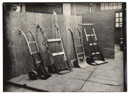 Fotografie Sackkarren, Transportkarren v