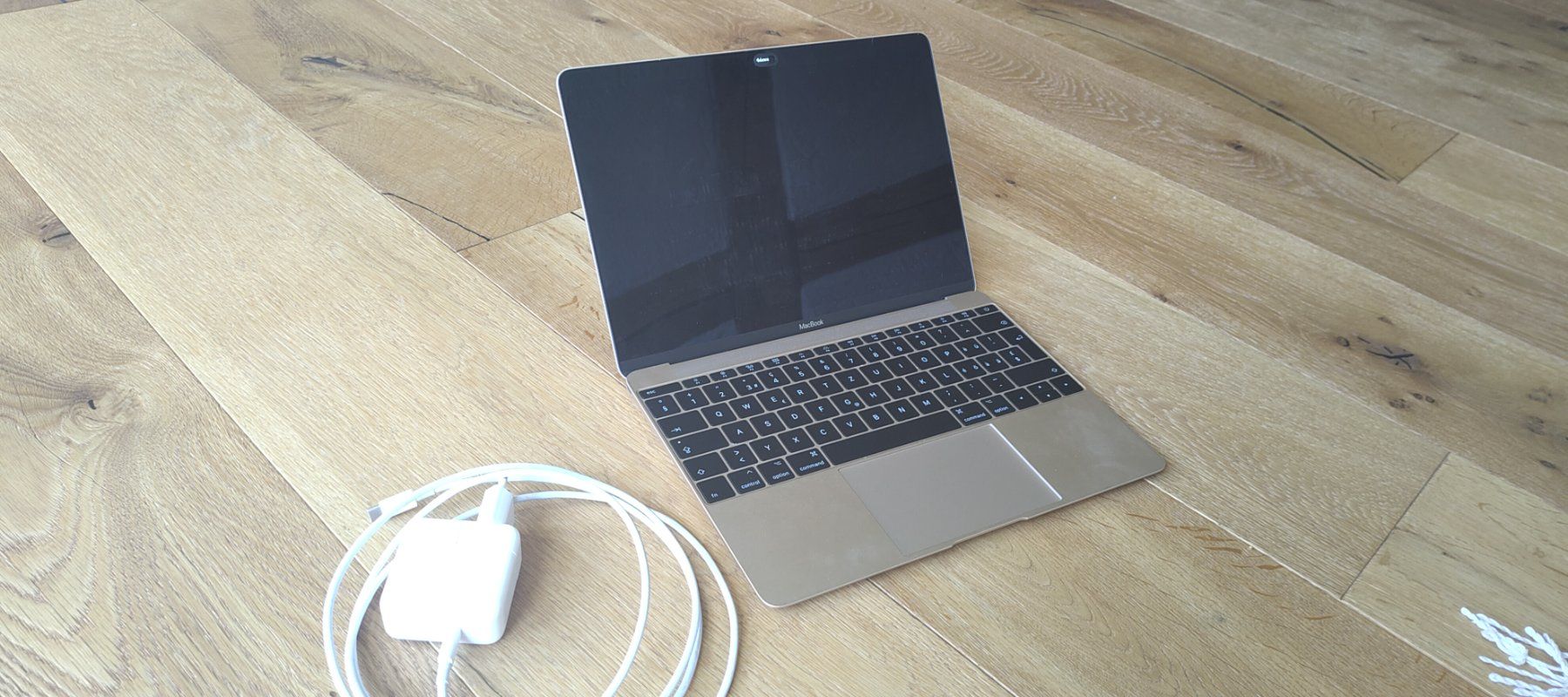 Apple Portables: MacBook - Retina, 12 Zoll, 2017 – D'occasion à Brütten par katja.blumer 2