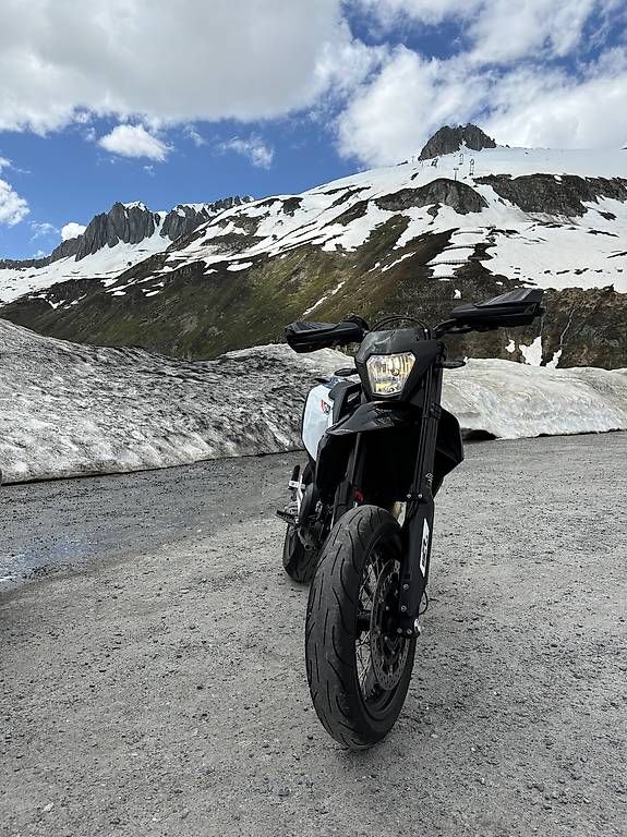 KTM Strada: KTM 690 SMCR – Usato da Rothenthurm venduto da max_56yg
