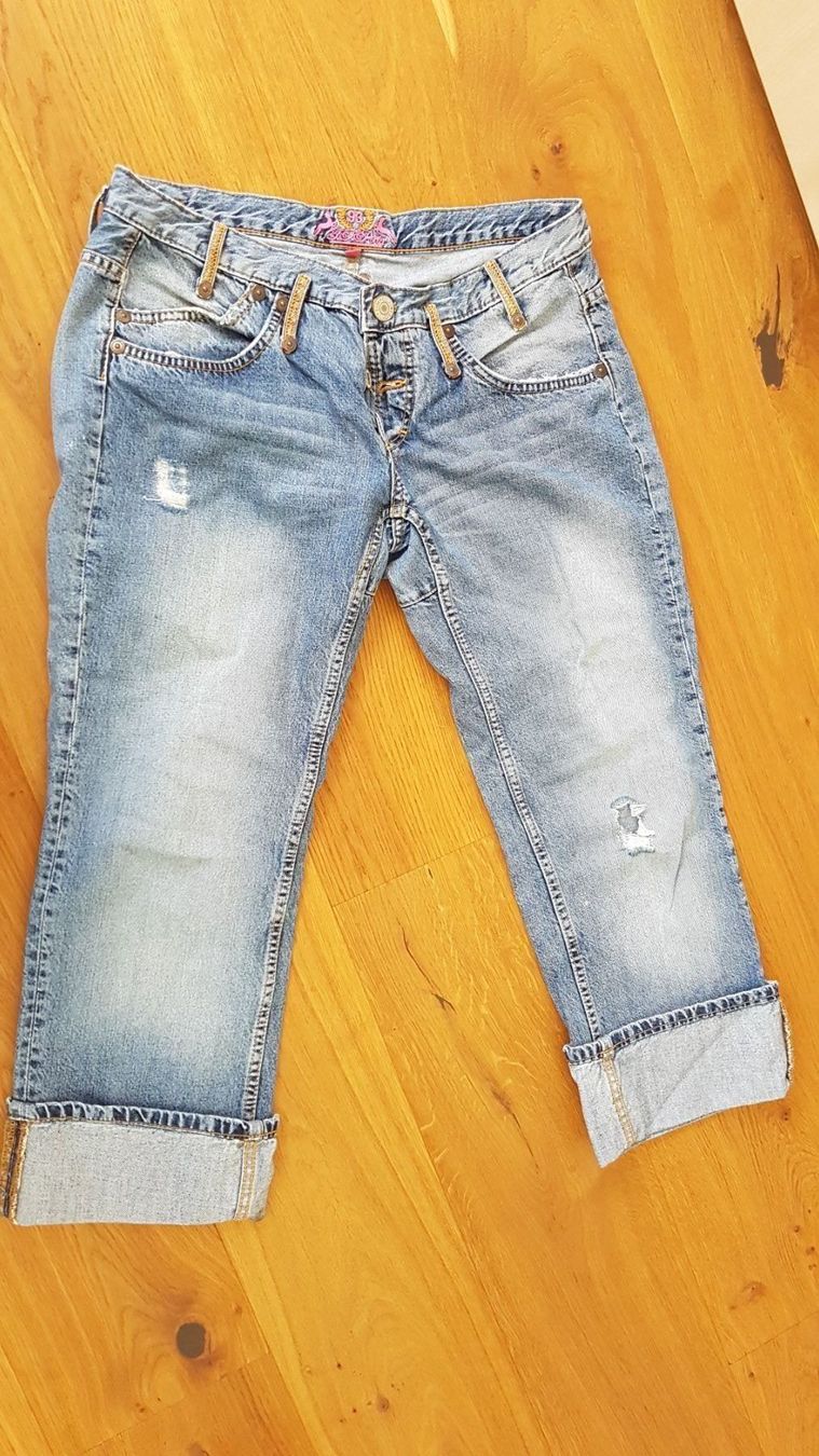 Freeman T. Porter Jeans: 3/4- Jeans Grösse 32 – Gebraucht aus Willisau von Csfa